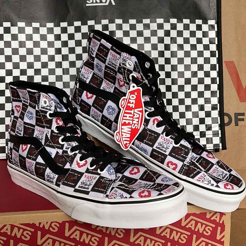 Vans Sk8-Hi Tapered Love Letters Black/True White Men’s sneakers - Picture 5 of 16